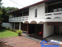 House for Let at Nawala